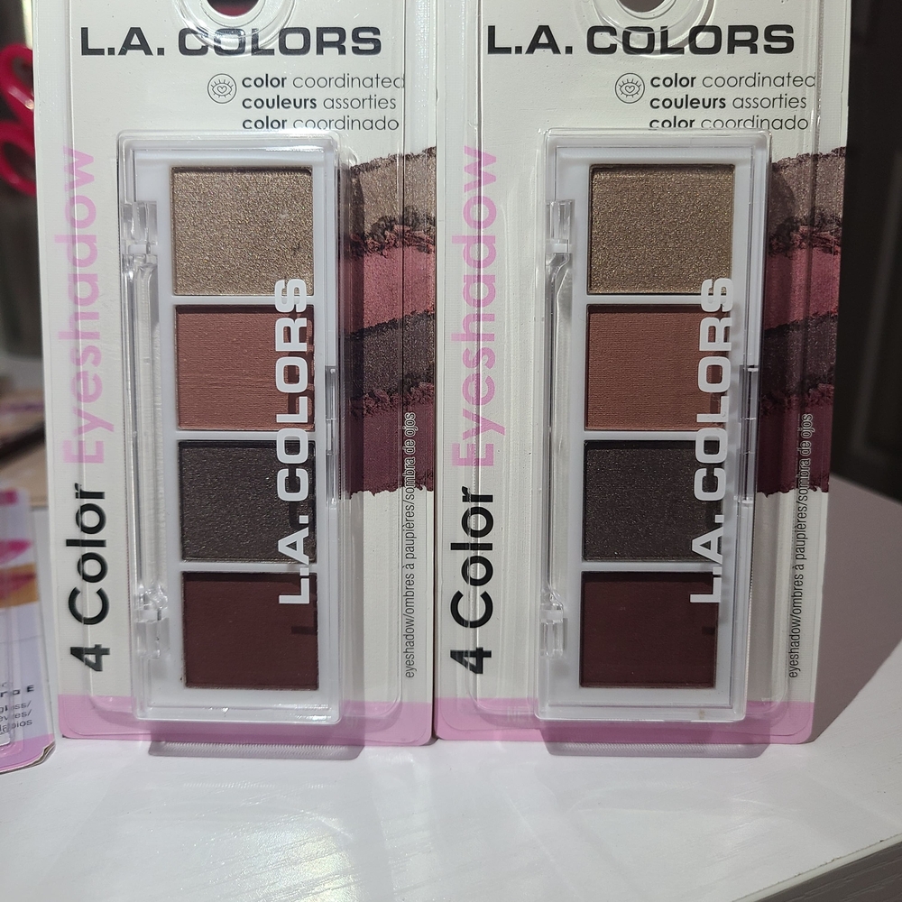 L.A. Colors 4-Color Eyeshadow Palette